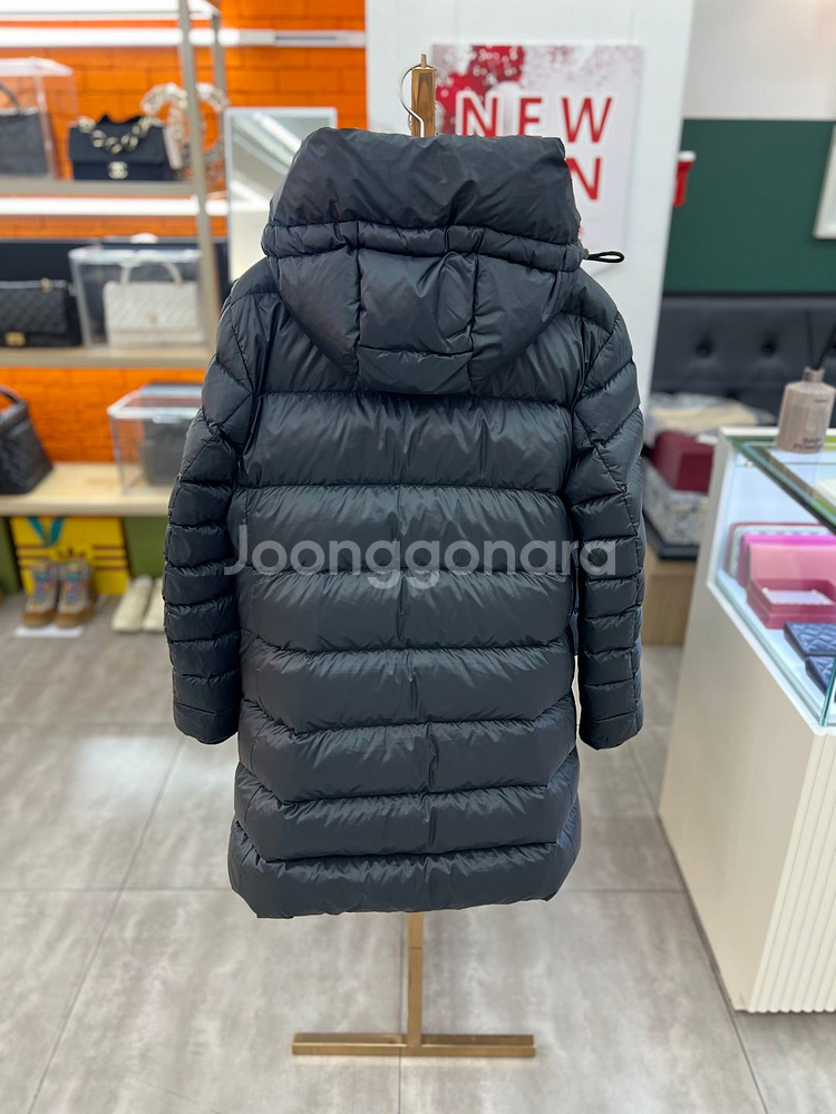 [중고명품 럭스올 울산점] 버버리 킹턴 다운 후드 패딩--3