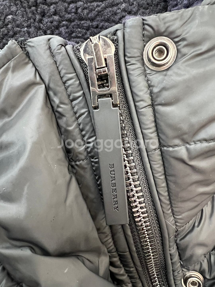 [중고명품 럭스올 울산점] 버버리 킹턴 다운 후드 패딩--8