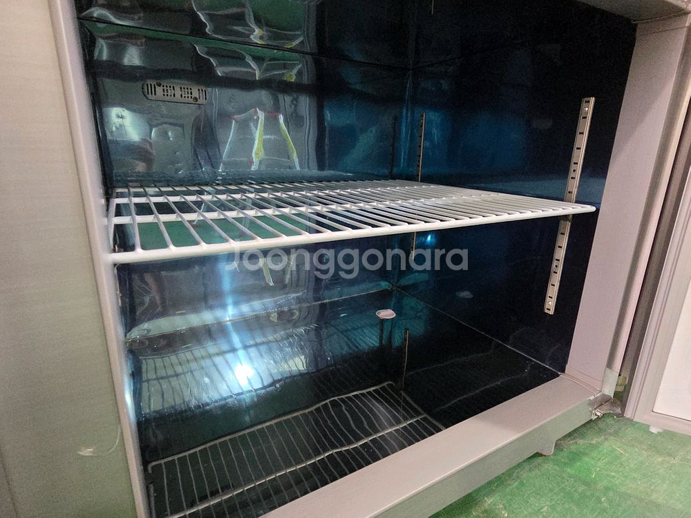 24년식 우성 업소용 1200 테이블 냉장고--1