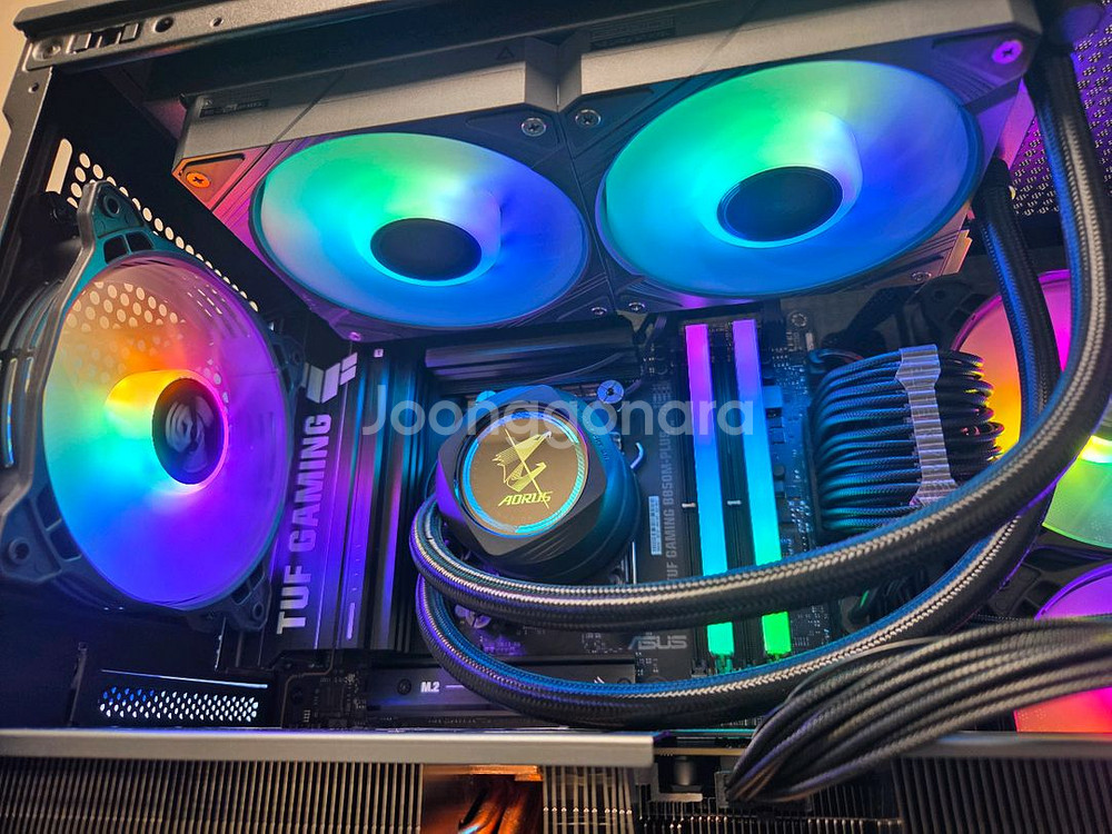 9800x3d, b850m, rtx4080 super--2