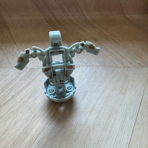 바쿠간 루미나 브로테스