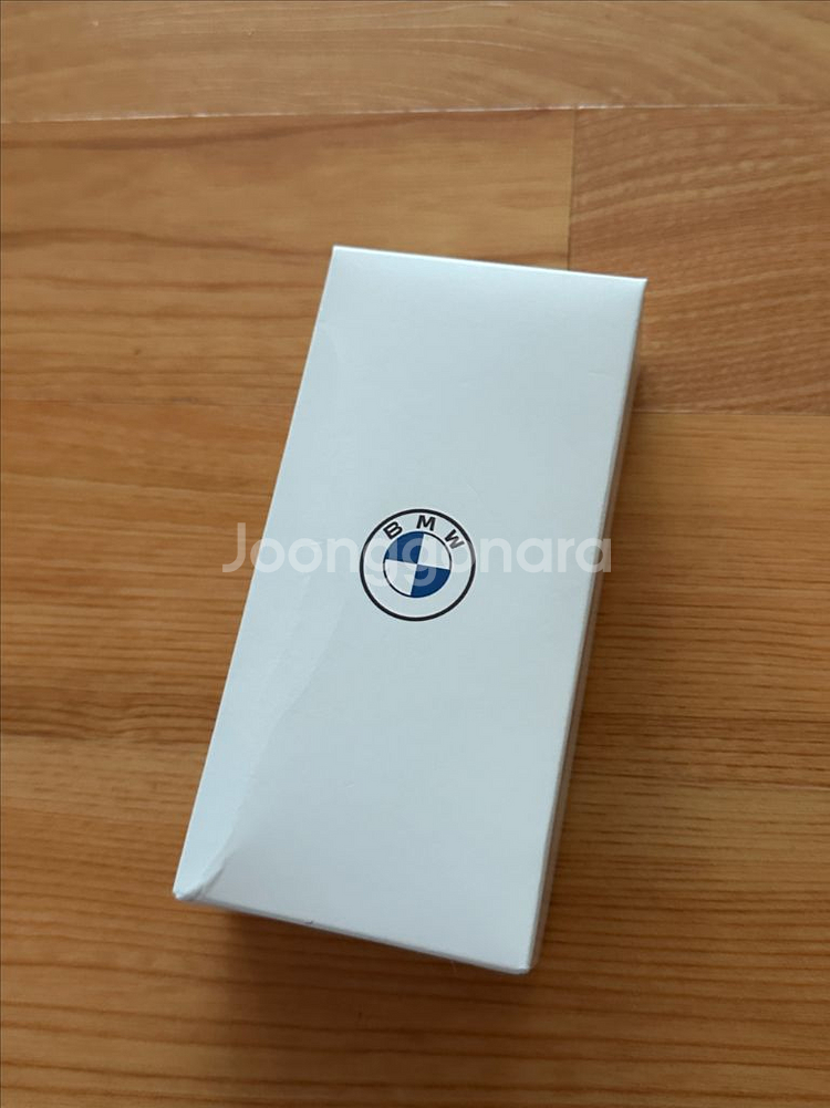 BMW 5000mAh 보조배터리 새상품 팔아요--1