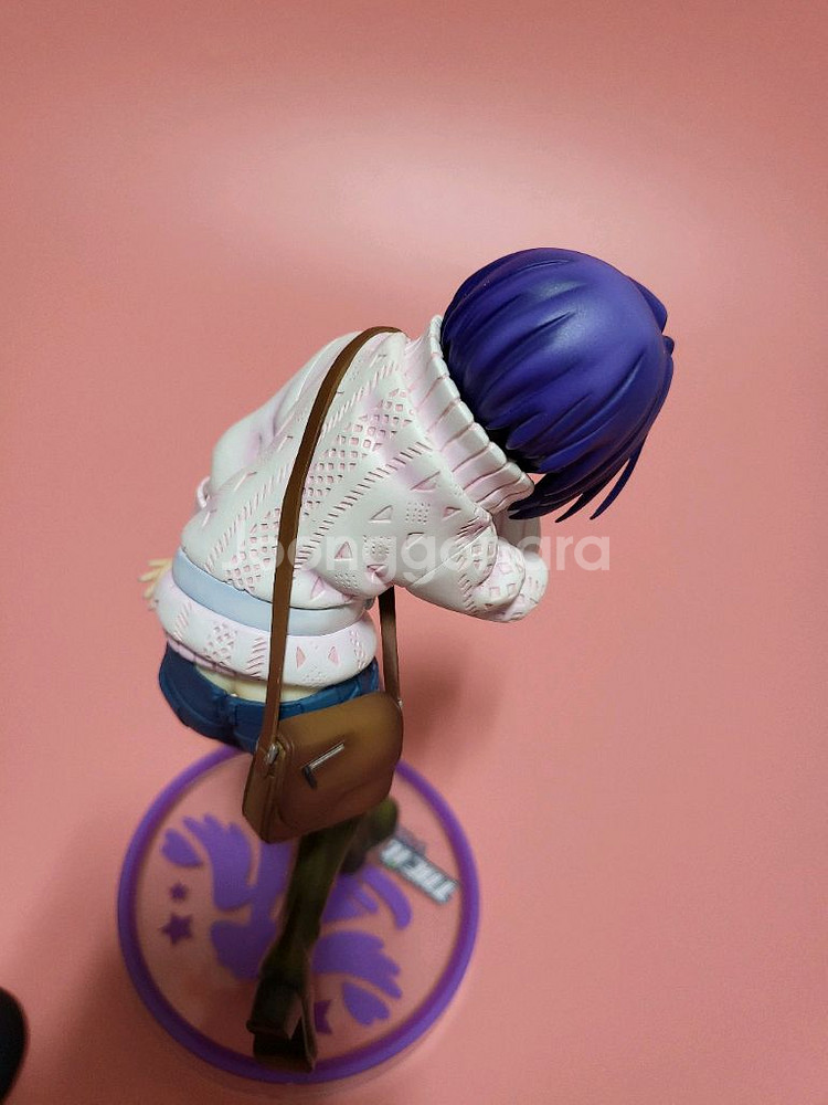 아이돌 마스터 미우라 아즈사 피규어 (베이스 하자)--1