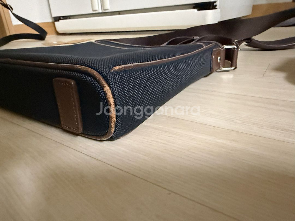 빈폴 크로스백--2