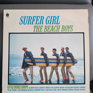 비치 보이스의Surfer Girl LP