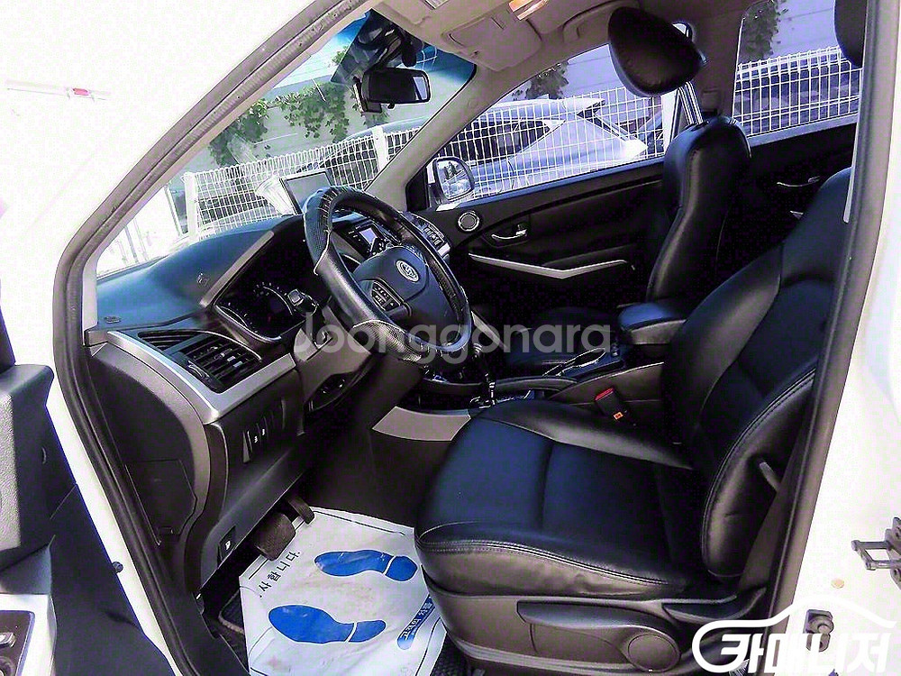 [KG모빌리티(쌍용) ]뉴코란도C 4WD 2.0 CVT--4