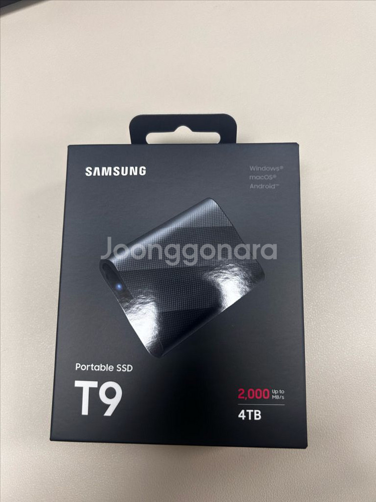 미개봉 삼성 포터블 외장SSD T9 4TB--0