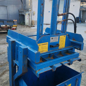 종이, 패트병, 비닐 및 일반쓰레기 압축기 재활용압축기