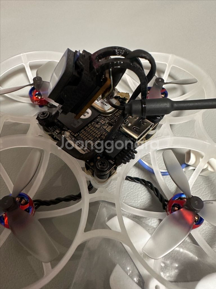 fpv드론 metor75pro 04 팝니다.--2