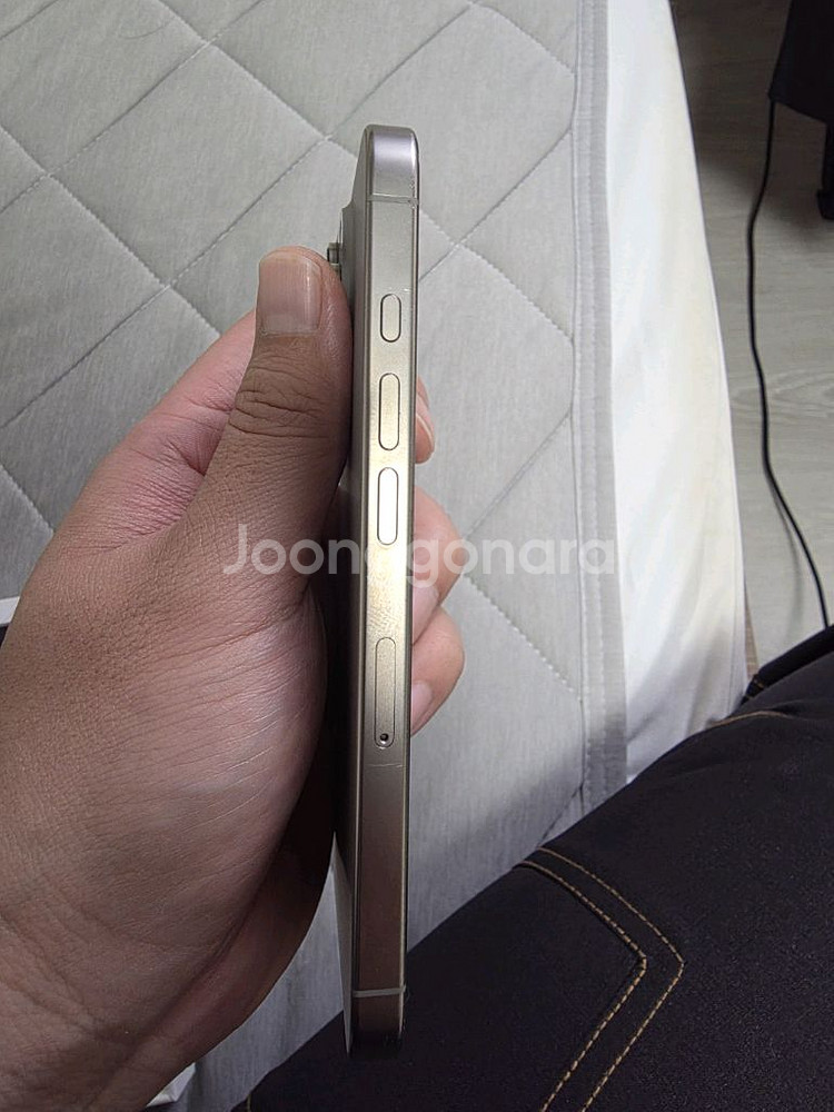 아이폰16프로랑 애플워치se 나이키에디션 (따로구매가능--6