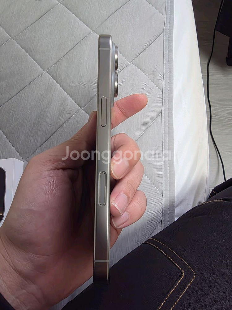 아이폰16프로랑 애플워치se 나이키에디션 (따로구매가능--3