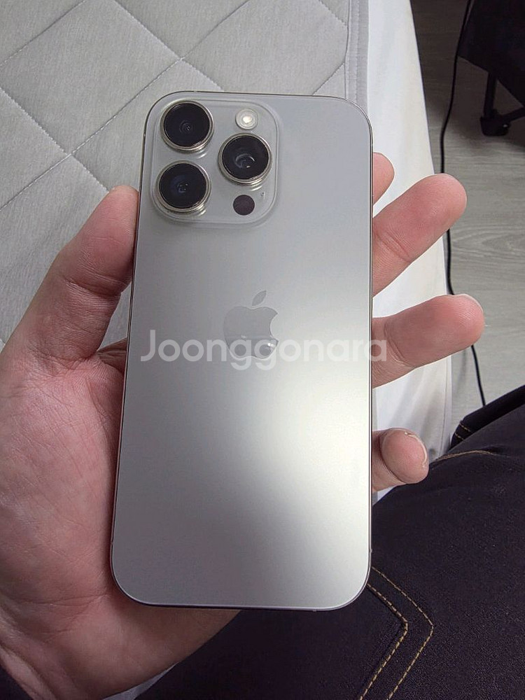 아이폰16프로랑 애플워치se 나이키에디션 (따로구매가능--7