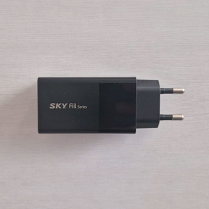 SKY Fiil GaN65S 65W 충전기+충전 케이블