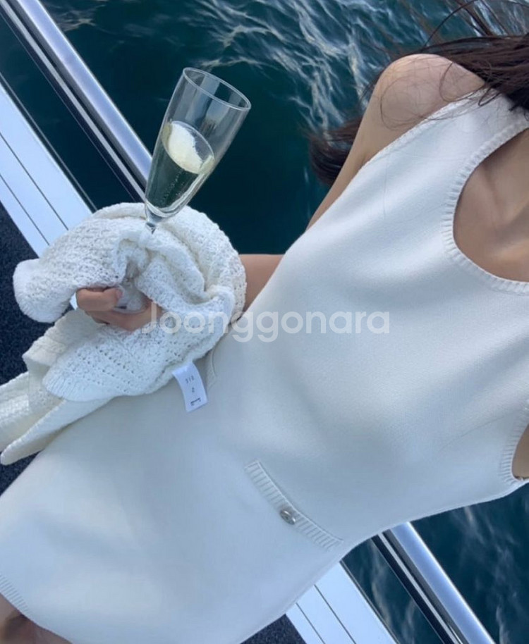 시에 sie 리스 버튼 니트 드레스--2