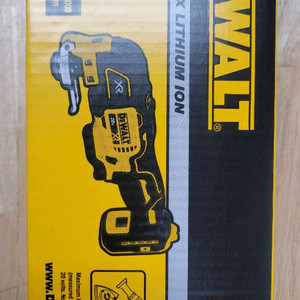 디월트 멀티커터 dcs356n