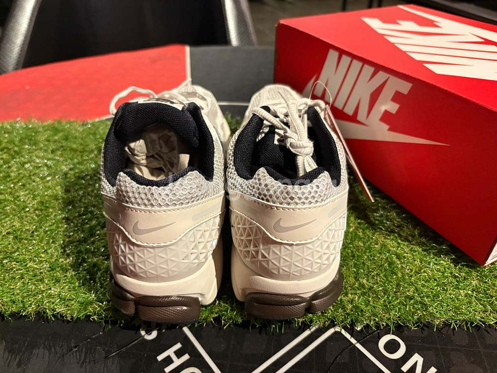 [새상품]나이키 줌보메로5 정가이하 (w280)--4