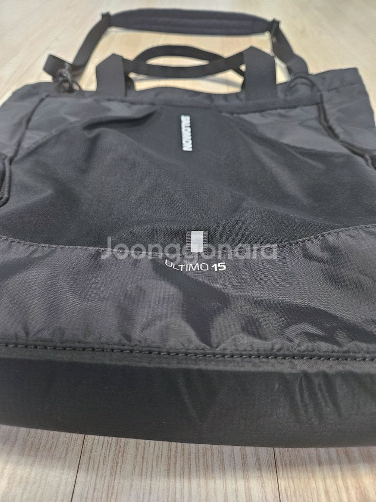 살로몬 울티모 15L 크로스 팝니다--2