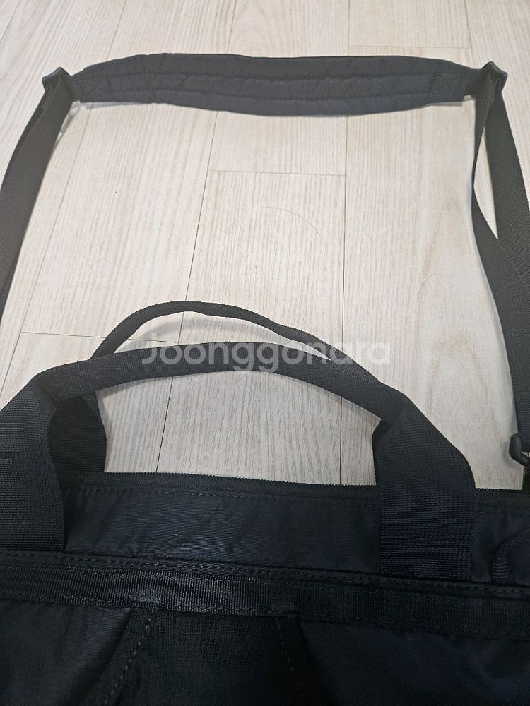 살로몬 울티모 15L 크로스 팝니다--3