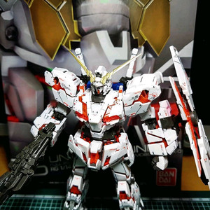 RG 유니콘 건담 가조립 제품 판매합니다.