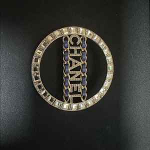 샤넬 / 라운드 블루 브로치