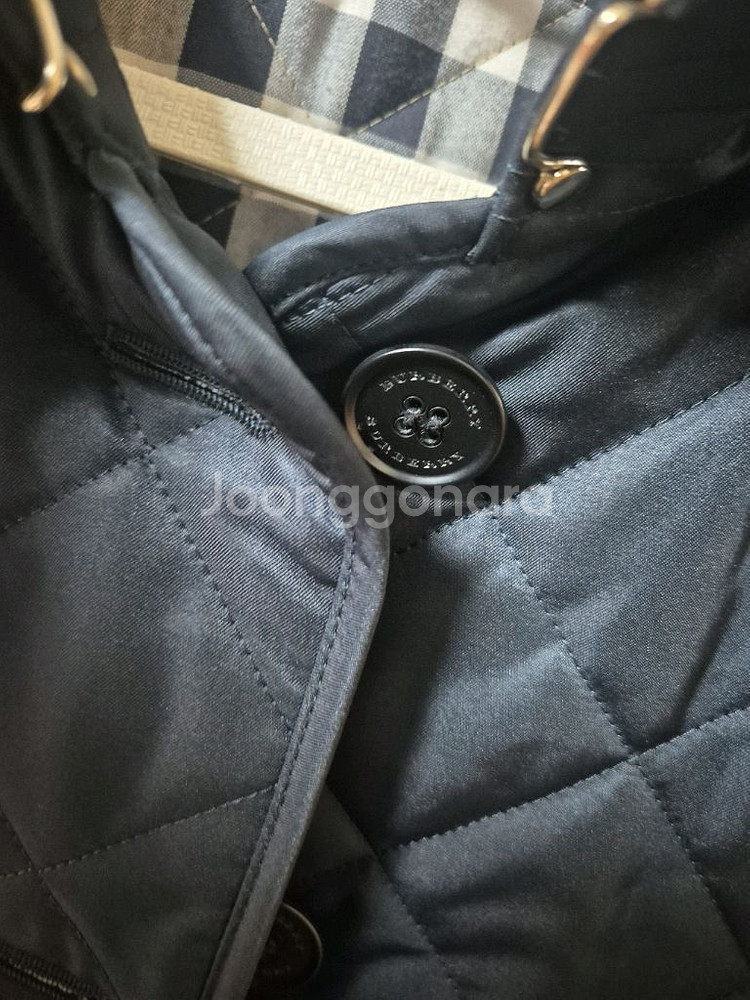 버버리 뉴플랭크비 퀼팅재킷 네이비 라지 싸이즈--8