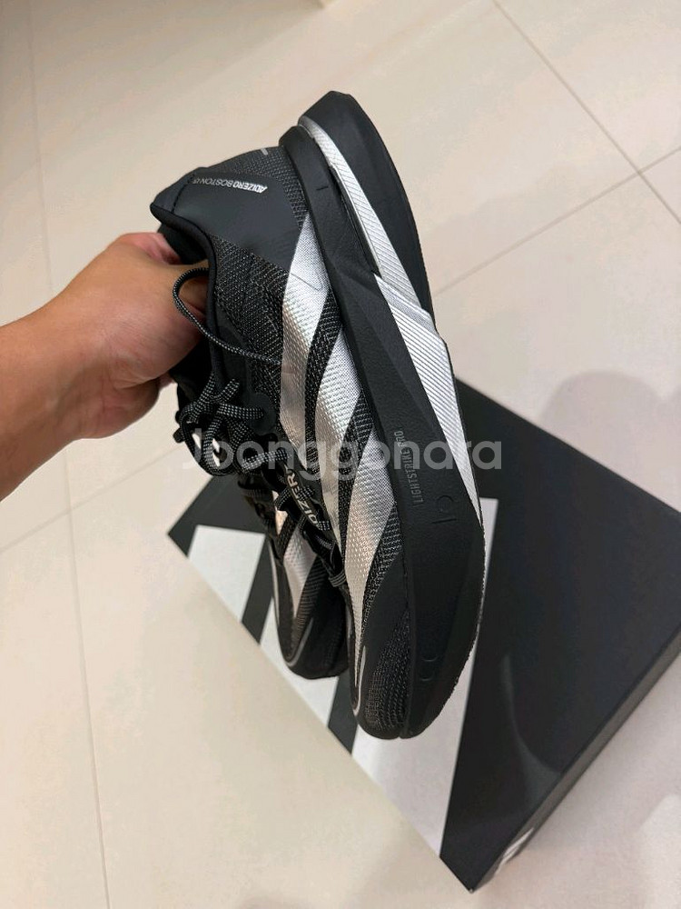 아디제로 보스턴13 280 판매합니다--7