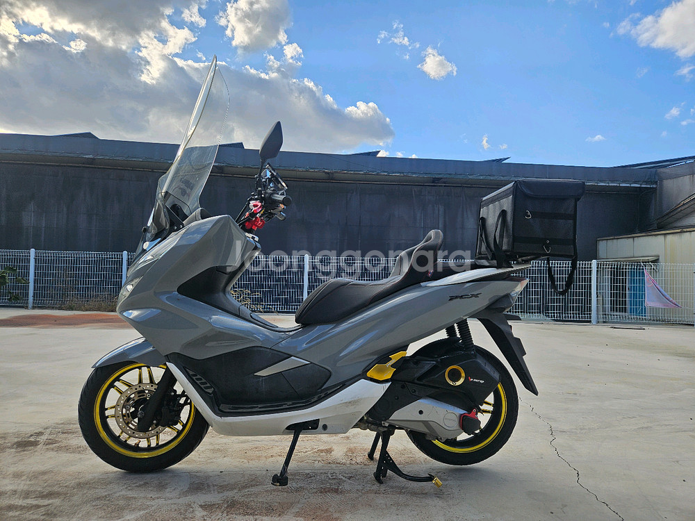 혼다PCX125/20년식/2만키로/160만원/풀튜닝차량--0