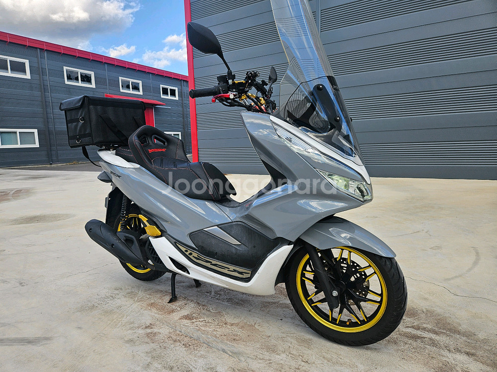 혼다PCX125/20년식/2만키로/160만원/풀튜닝차량--3