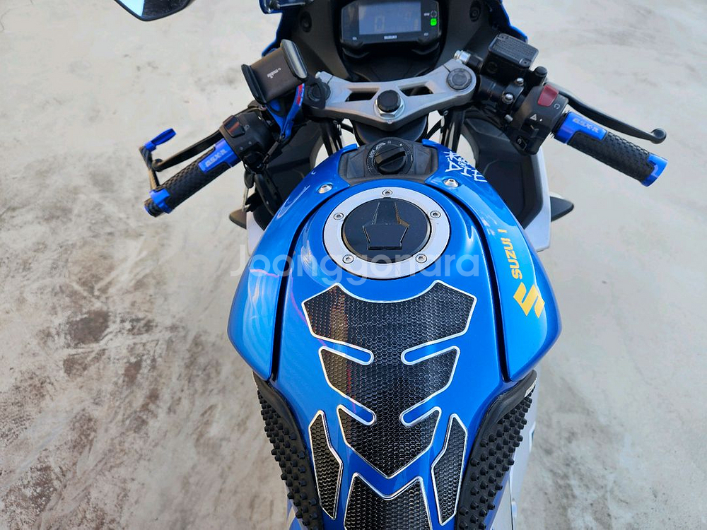 스즈키GSXR125/21년식/1만키로/240만원/스페셜--8