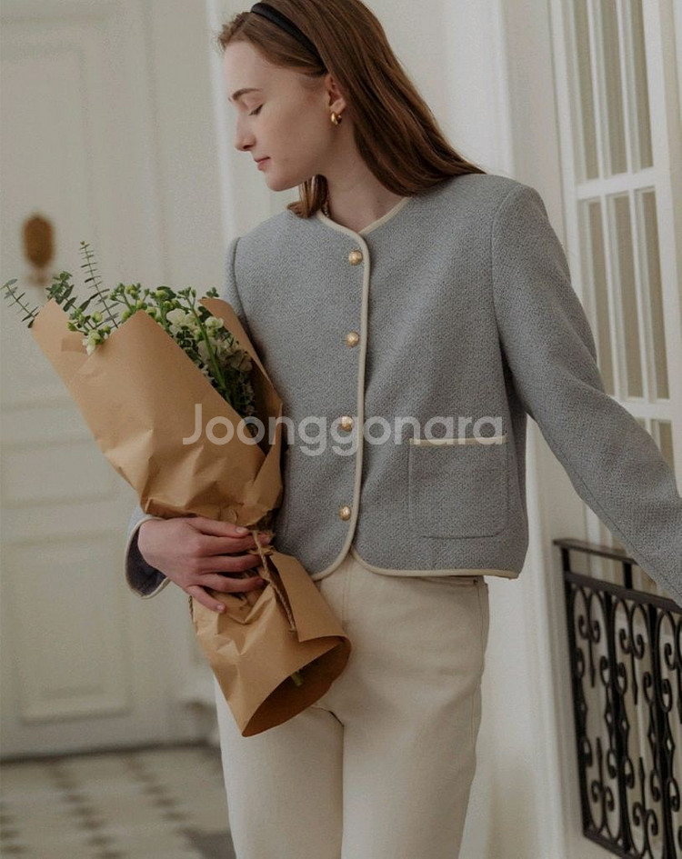 새상품 틸아이다이 내추럴 트위드 라인 자켓 스카이블루--3