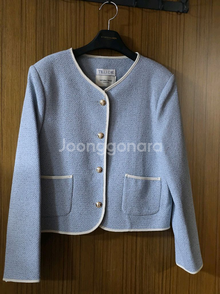 새상품 틸아이다이 내추럴 트위드 라인 자켓 스카이블루--11