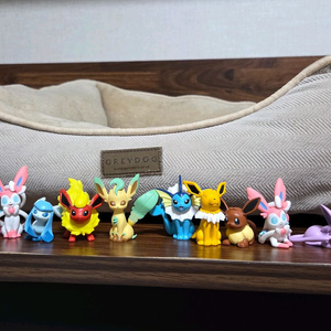 이브이 컬렉션 피규어 가챠 및 포켓몬 갸차 판매