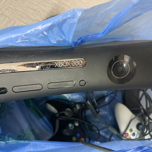 Xbox 360 본체 + 게임 14종 세트