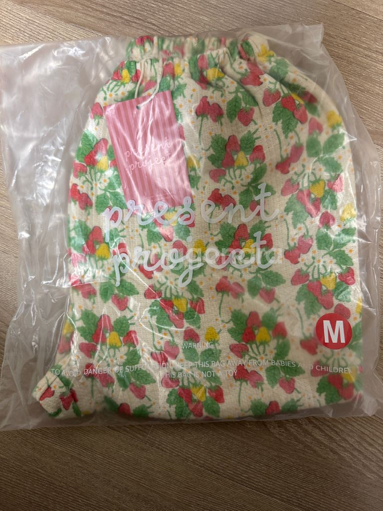 프리젠트프로젝트 프프 고쟁이 딸기 미듐 판매--0