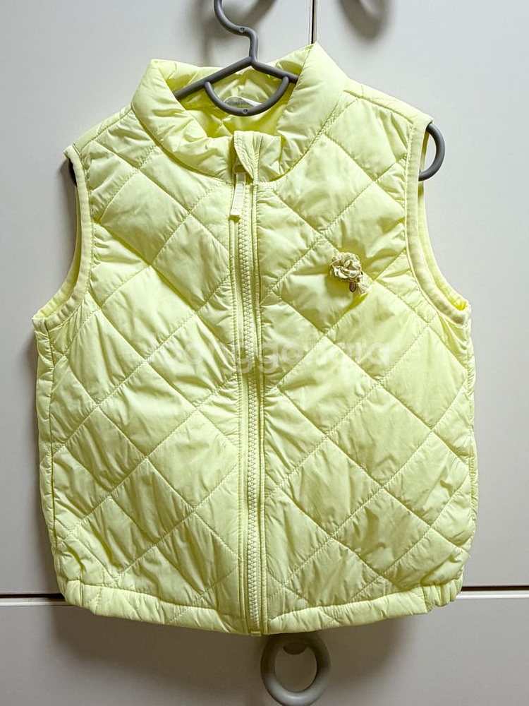 모다까리나 패딩 조끼--0