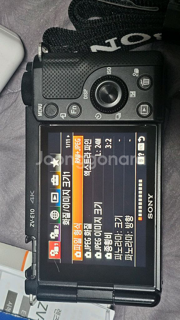 소니 ZV-E10 미러리스 카메라 블랙--4