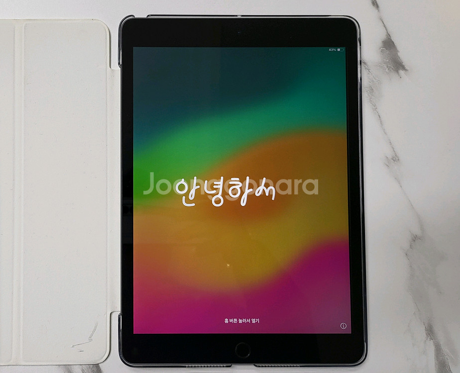 급처) S급 아이패드9세대 64G 팝니다--0