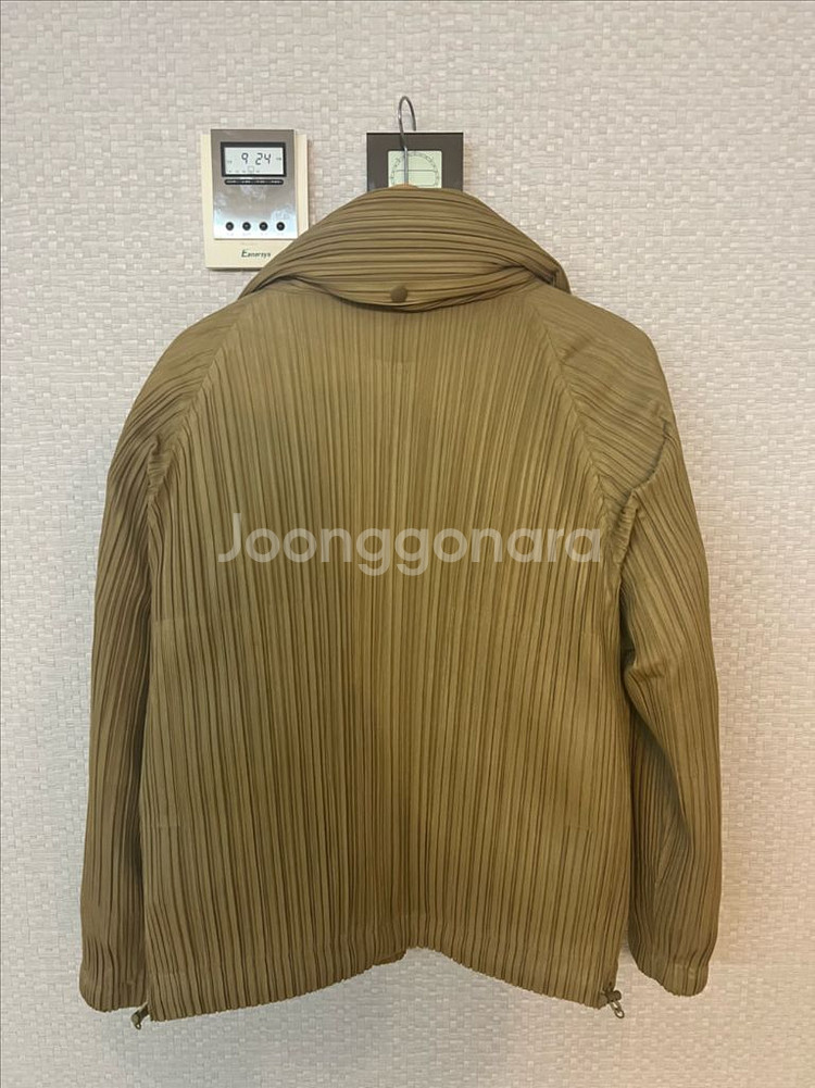 플리츠플리즈 다운 숏코트--2