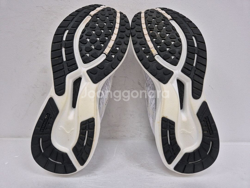 푸마 남성 카본화 런닝화 265--6