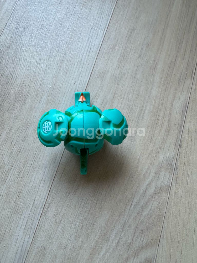 바쿠간 사우러스--3