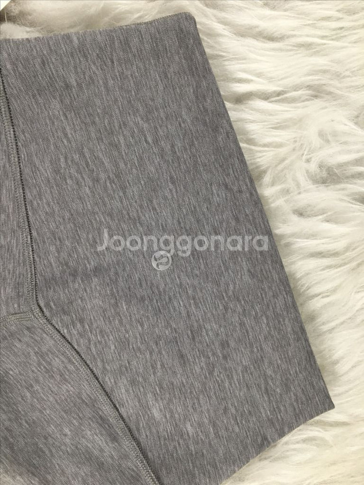 룰루레몬 바이커쇼츠 Align HR Short--9