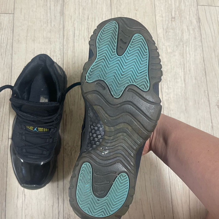 조던11감마블루 265판매--3