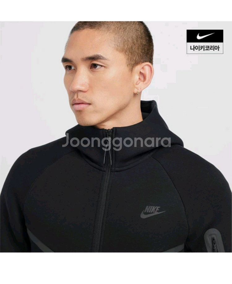 나이키 테크팩 후드집업 블랙 L사이즈입니다--2