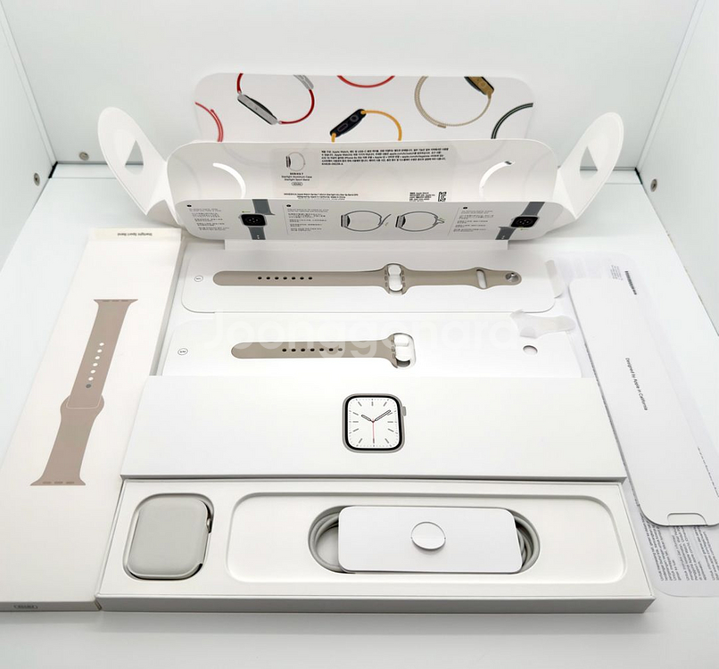 애플 워치 7 스타라이트 45mm GPS 알루미늄--1