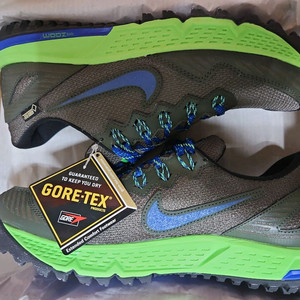 나이키 에어 줌 와일드 홀스3 GTX 270사이즈