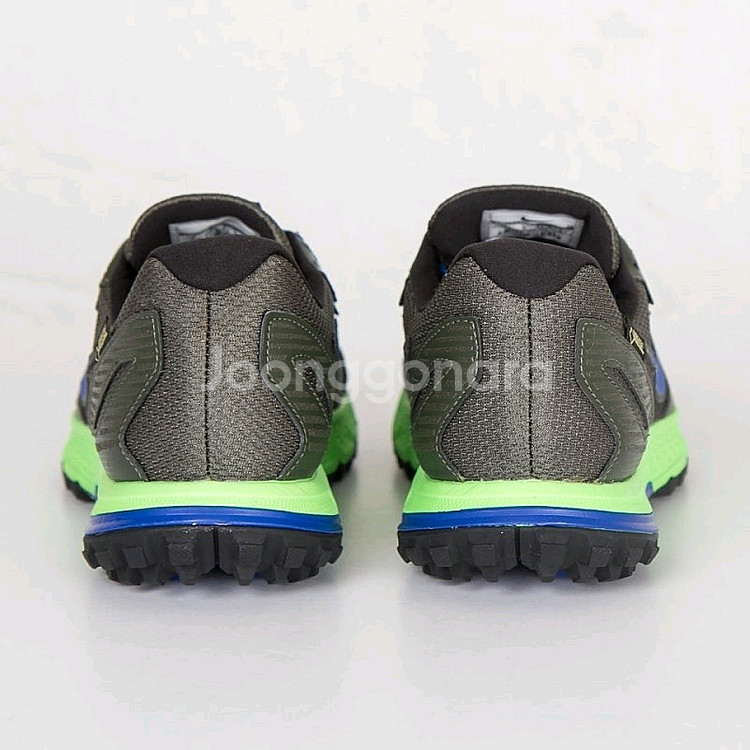 나이키 에어 줌 와일드 홀스3 GTX 270사이즈--8