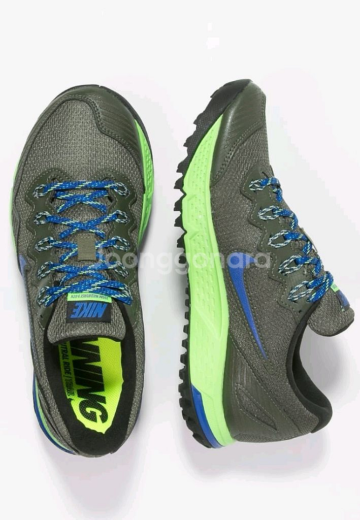 나이키 에어 줌 와일드 홀스3 GTX 270사이즈--4