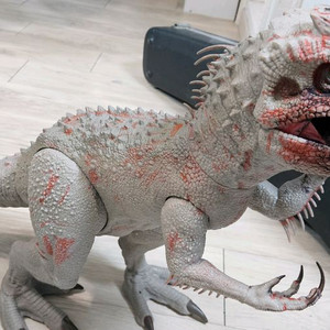 쥬라기월드 자이언트 인도미누스 렉스 공룡