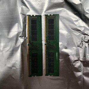 삼성전자 ddr4 3200 32gb 2장 64gb 팝니