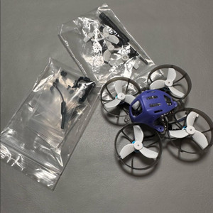 fpv드론 meteor65pro 04용반조립 팝니다!!